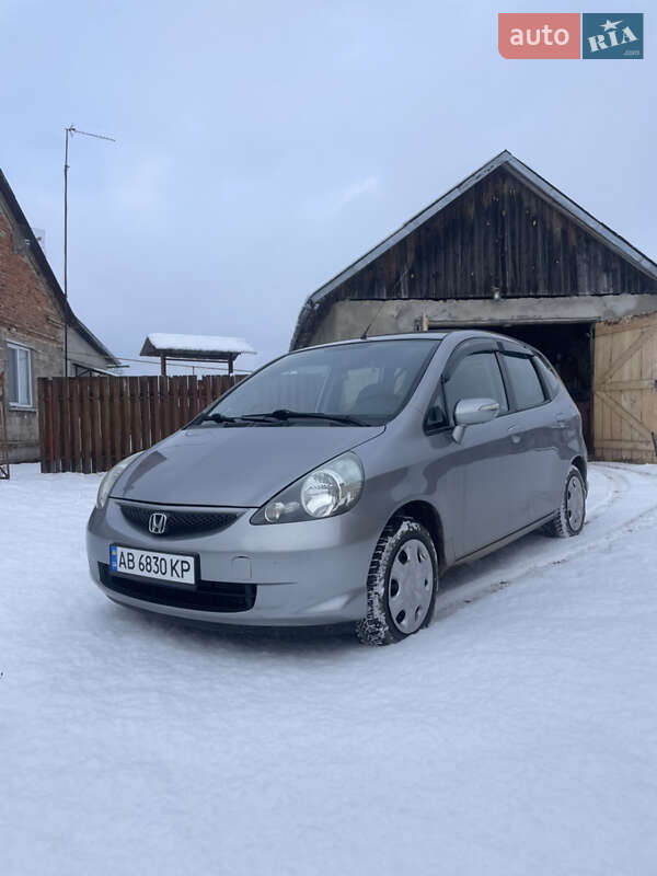2005 honda jazz
