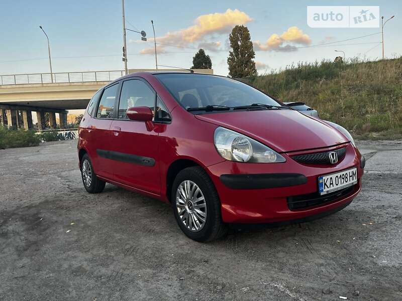 2005 honda jazz