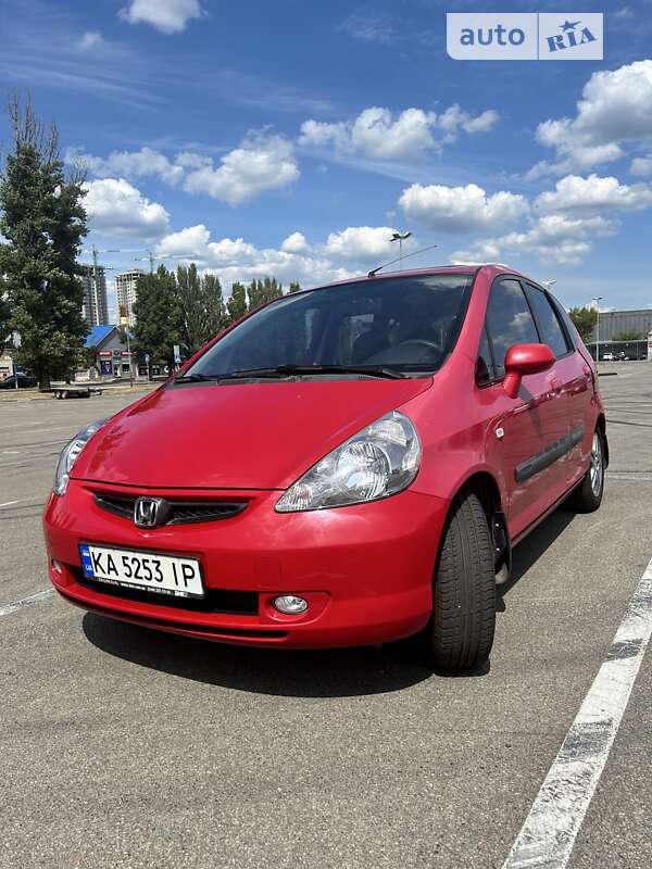 2004 honda jazz