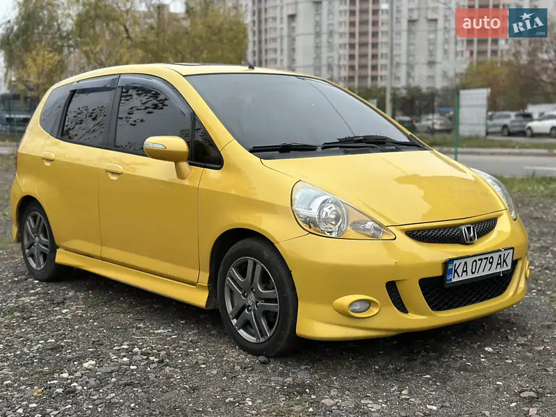 2005 honda jazz