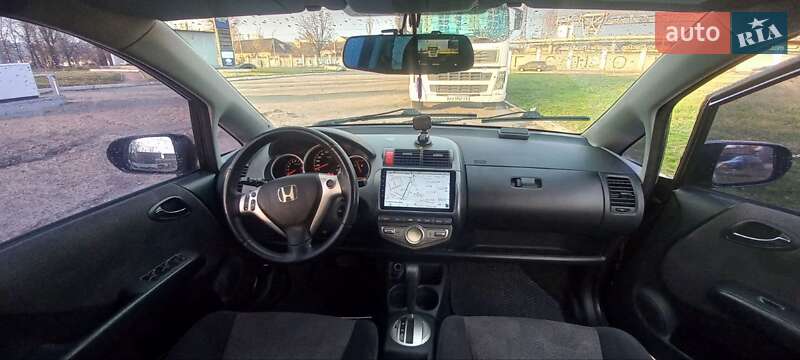 2006 honda jazz
