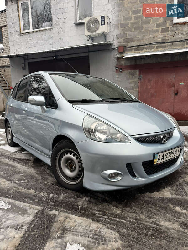 2006 honda jazz