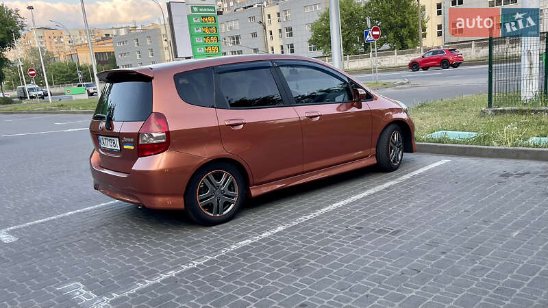 2006 honda jazz