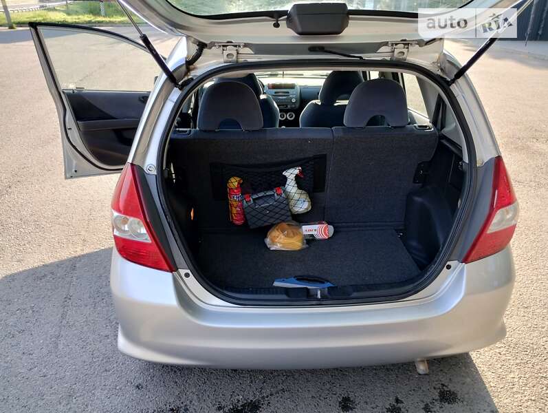 2006 honda jazz
