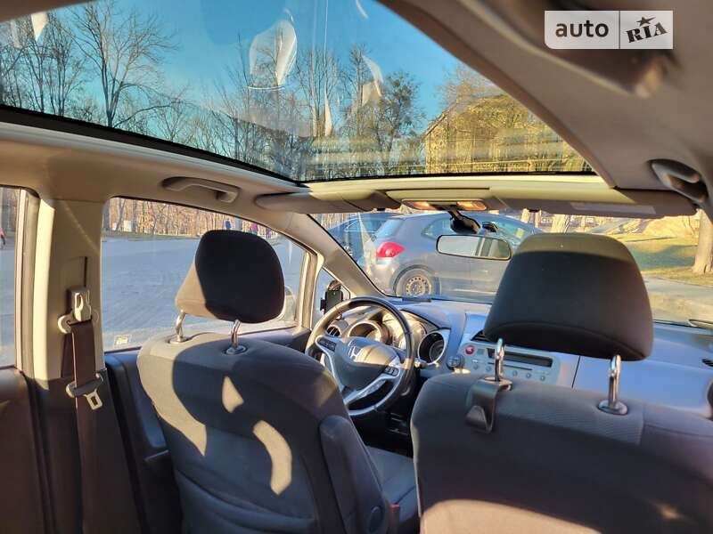 2009 honda jazz