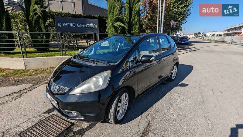 2009 honda jazz