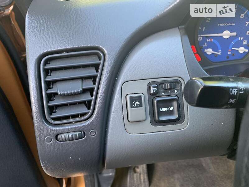 2000 honda hr-v