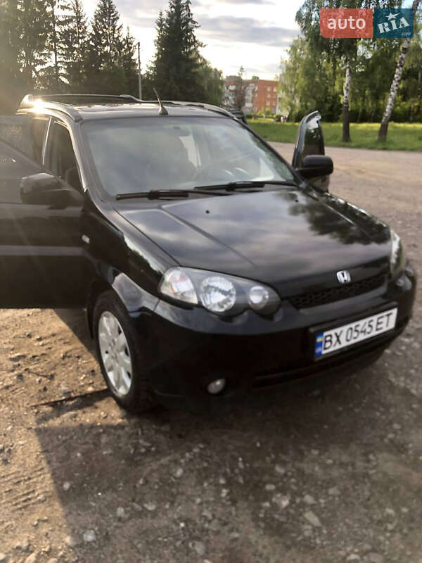 2004 honda hr-v