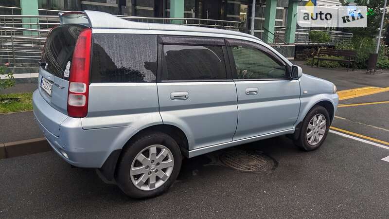 2004 honda hr-v