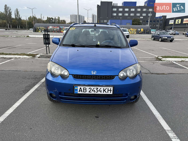 2005 honda hr-v