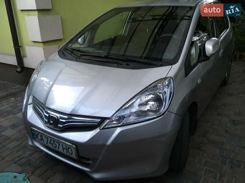 2011 honda jazz