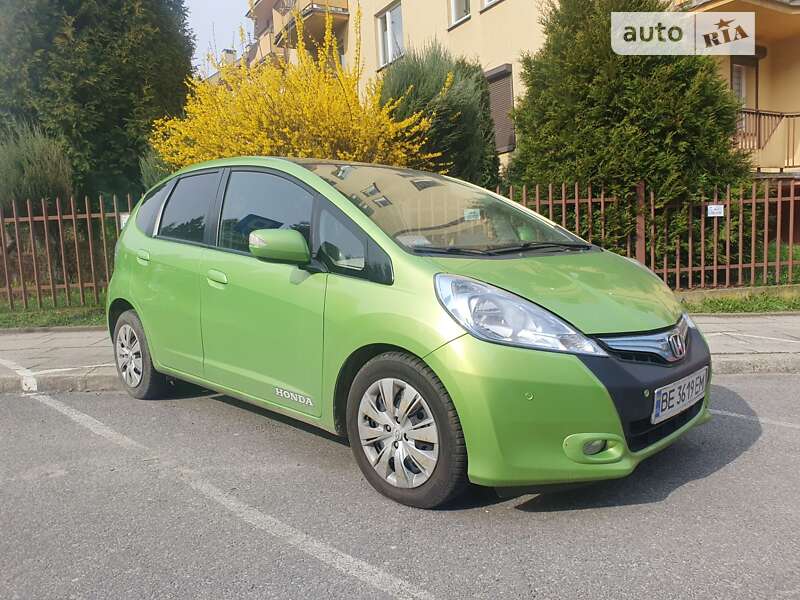2011 honda jazz