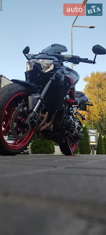 2021 kawasaki z 900