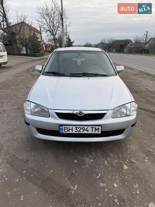 2000 mazda protege