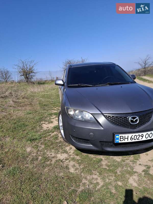 2005 mazda 3