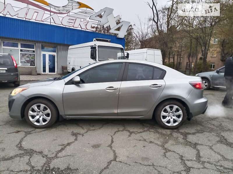 2010 mazda 3