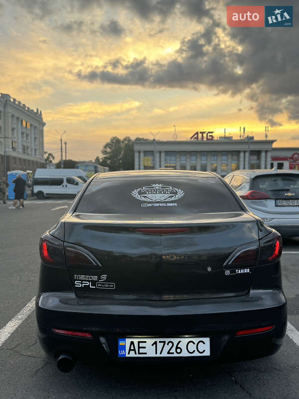 2013 mazda 3