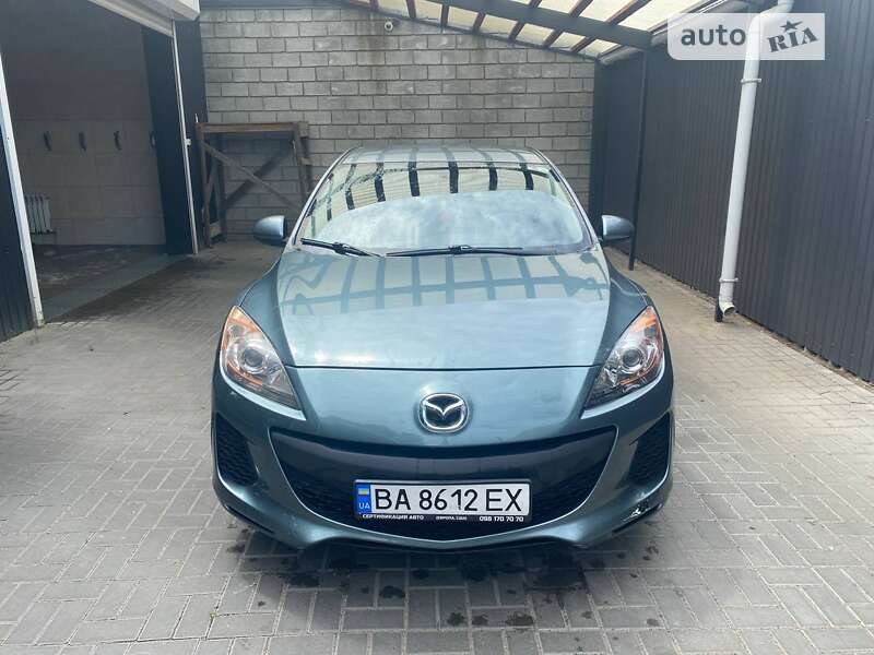 2013 mazda 3