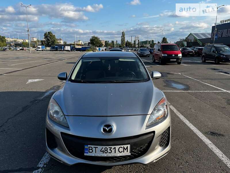 2013 mazda 3