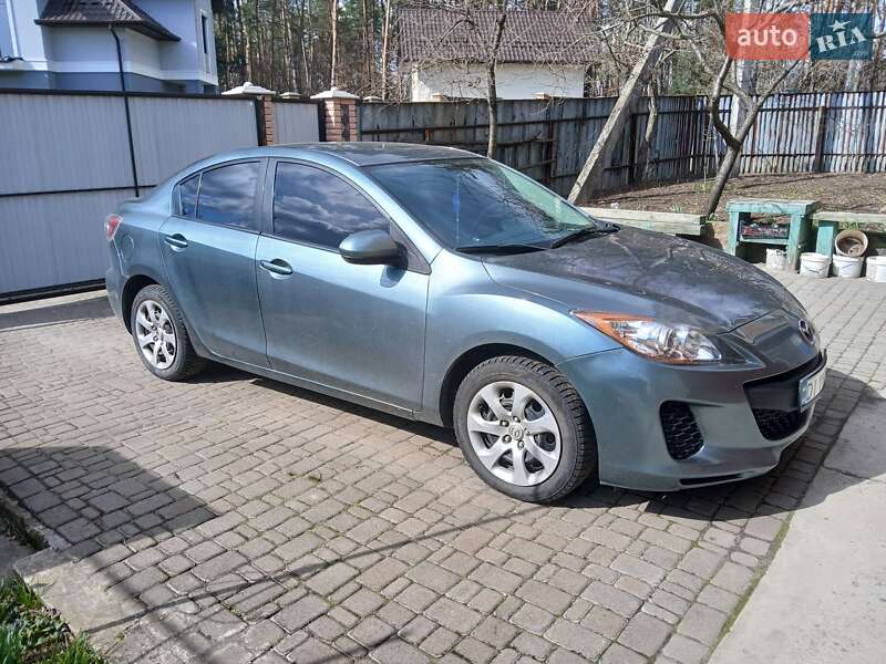 2012 mazda 3