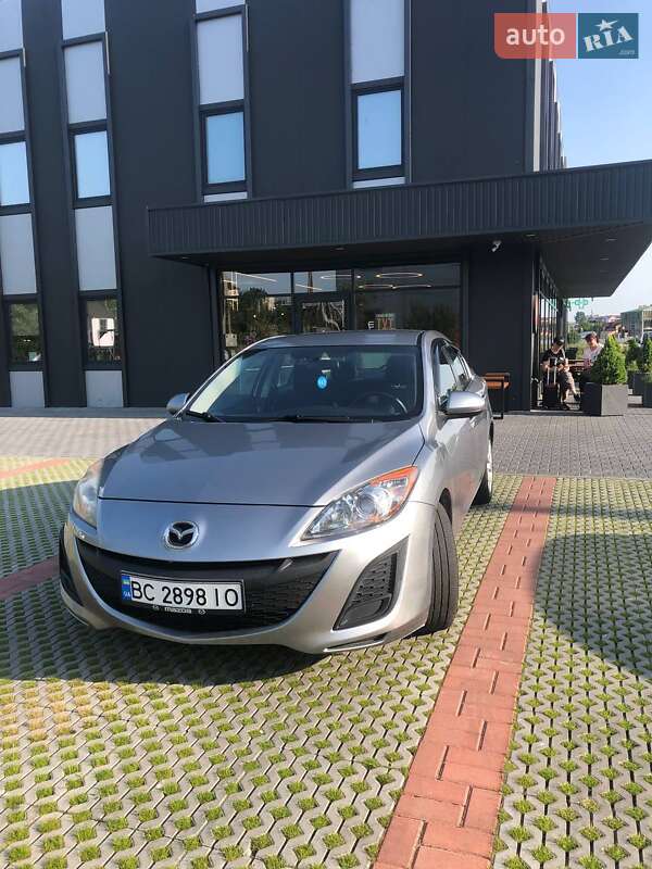 2011 mazda 3