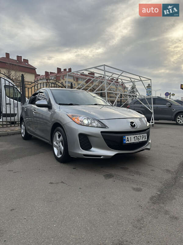 2013 mazda 3