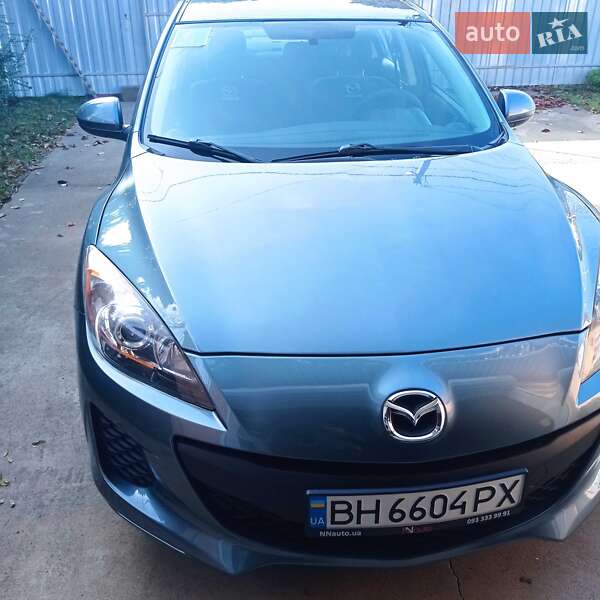 2012 mazda 3