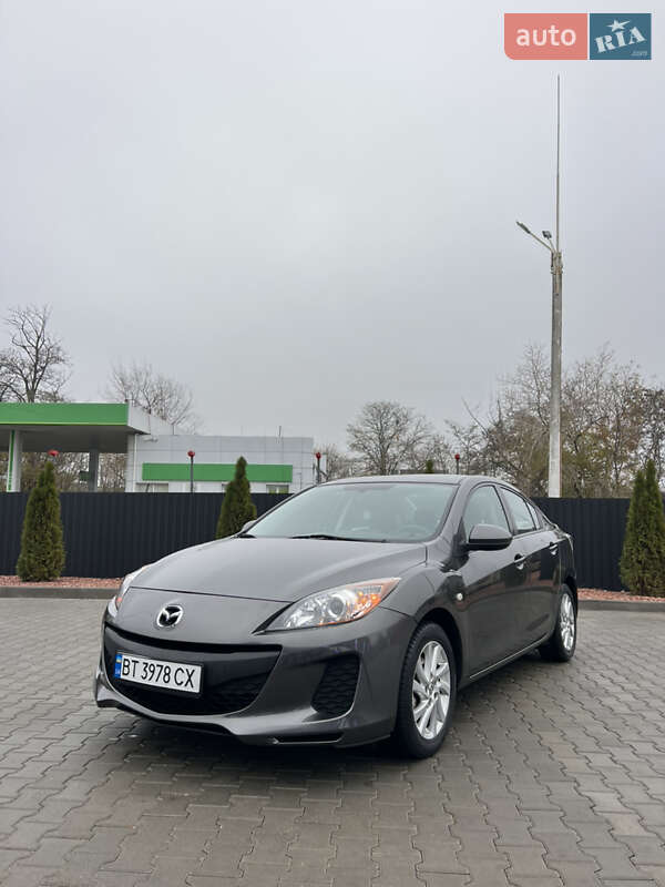 2012 mazda 3