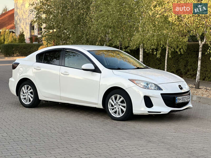 2012 mazda 3