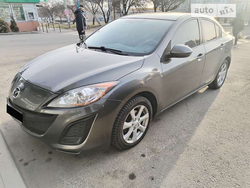 2011 mazda 3