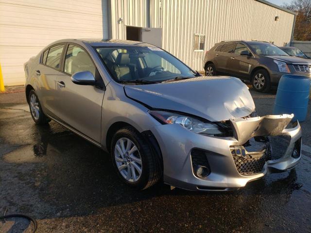 2013 MAZDA Mazda3