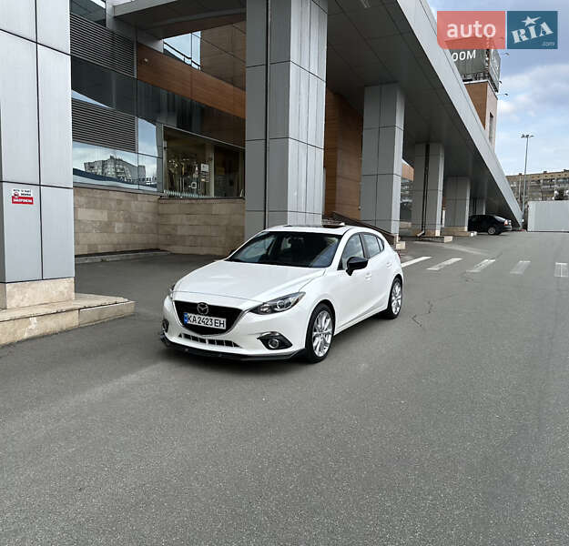 2015 mazda 3