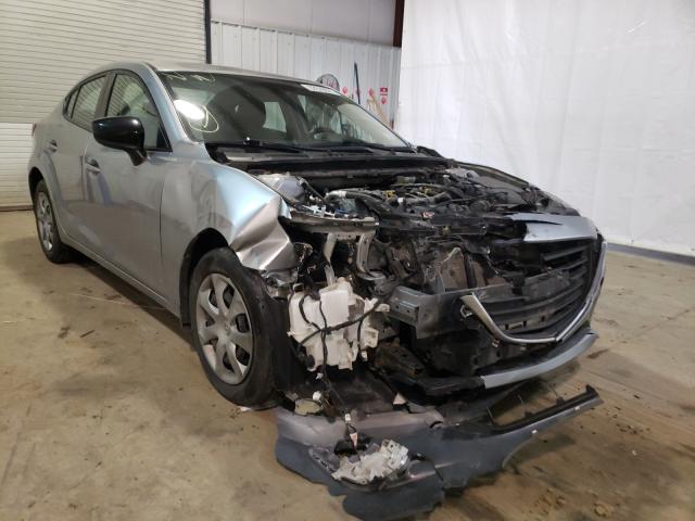 2014 mazda 3 sv
