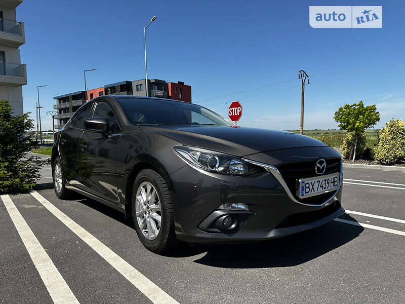 2015 mazda 3