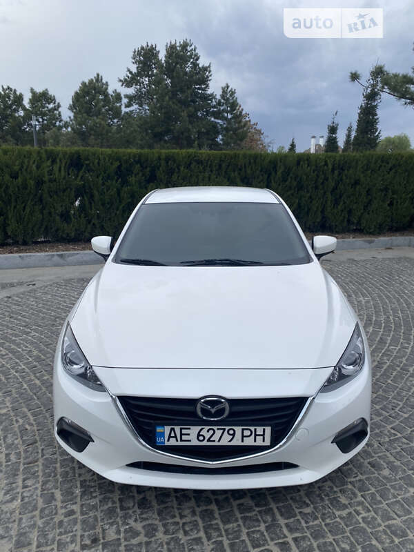 2016 mazda 3