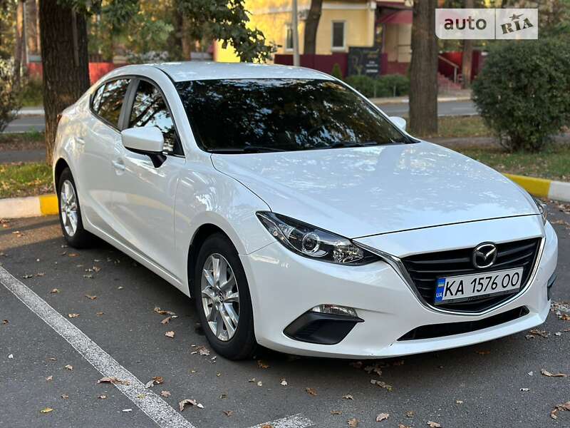 2016 mazda 3