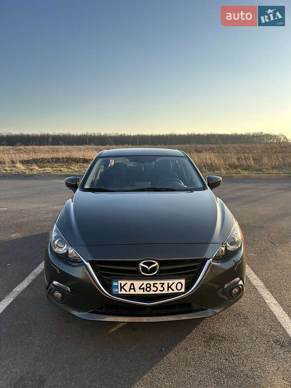 2015 mazda 3