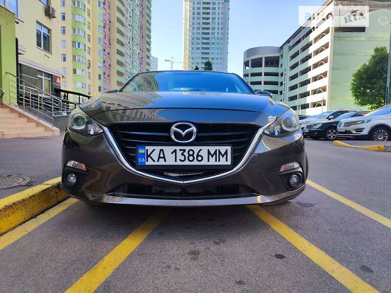 2015 mazda 3