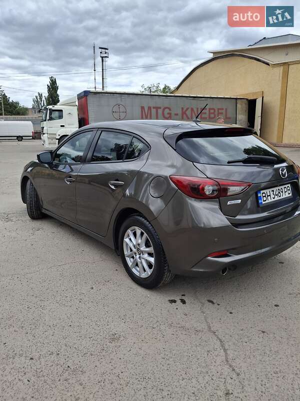 2016 mazda 3