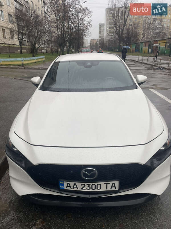 2018 mazda 3