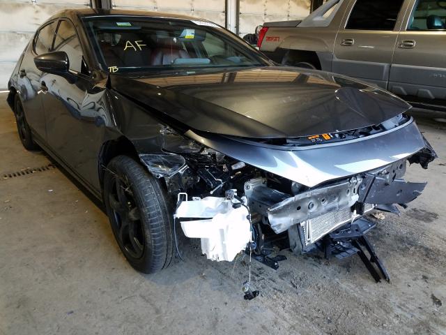 2019 mazda 3 premium