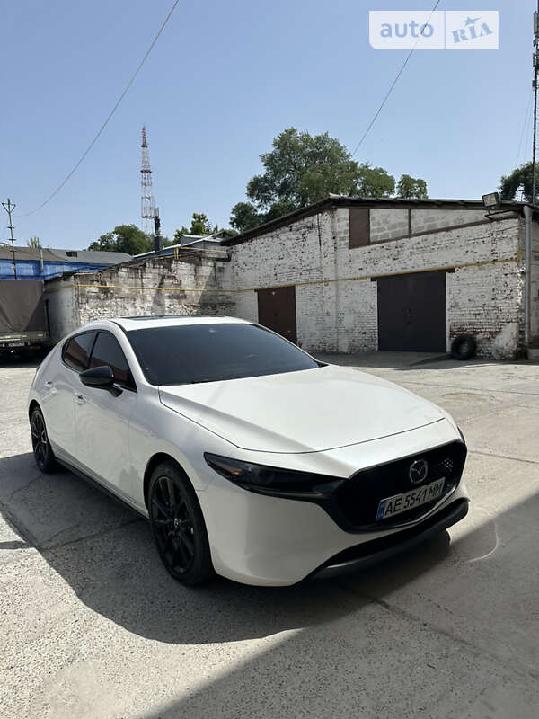 2022 mazda 3