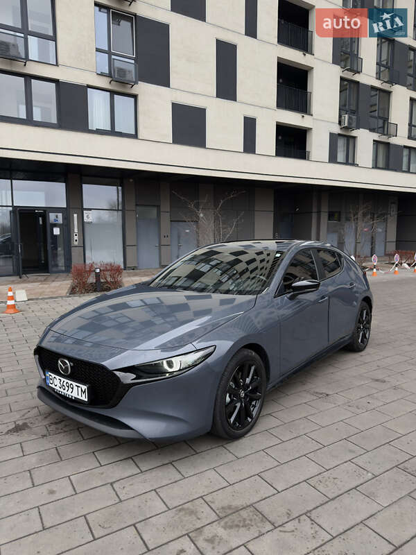 2023 MAZDA Mazda3