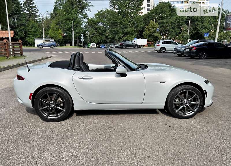 2016 mazda mx-5