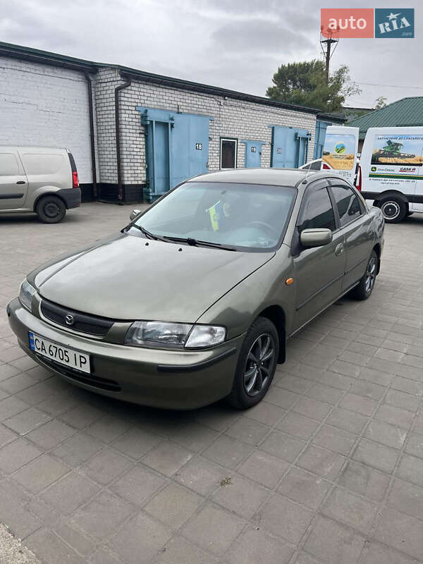 1998 mazda 323
