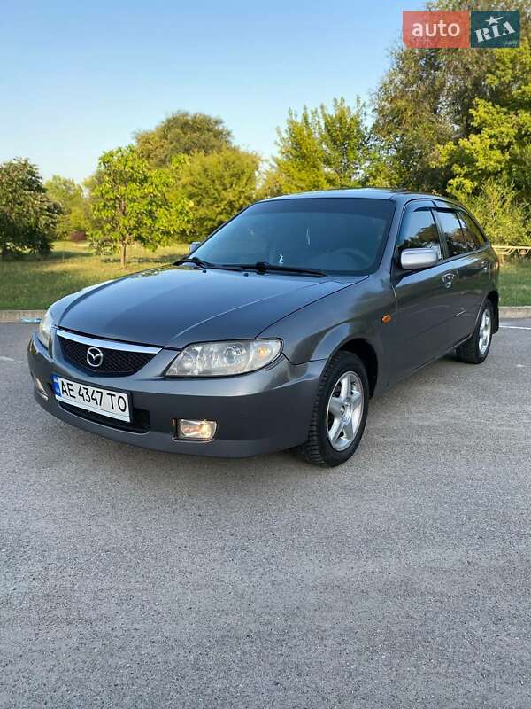 2003 mazda 323 1-6 i
