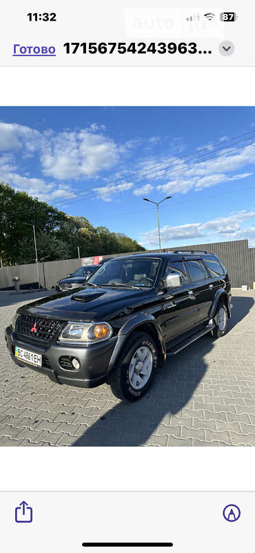 2003 mitsubishi pajero sport