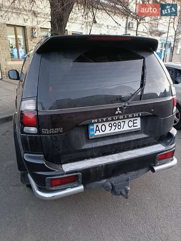 2005 mitsubishi pajero sport