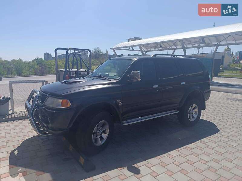 2006 mitsubishi pajero sport