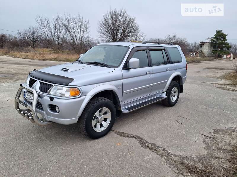 2007 mitsubishi pajero sport